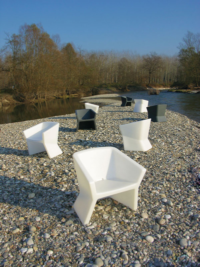 SLIDE armchair EXOFA