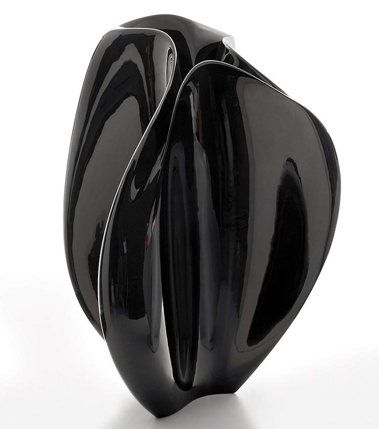 SERRALUNGA vase FLOW-L (Noir brillant - LLDPE)