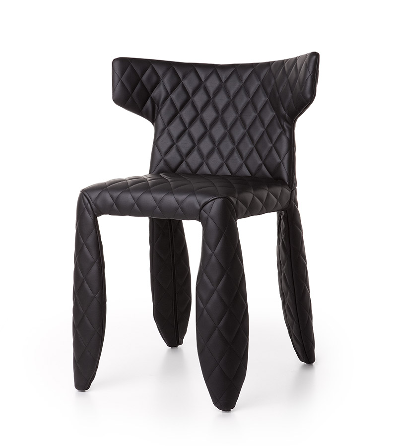 MOOOI chaise MONSTER ARMCHAIR (Noir sans broderie - cuir synthétique)