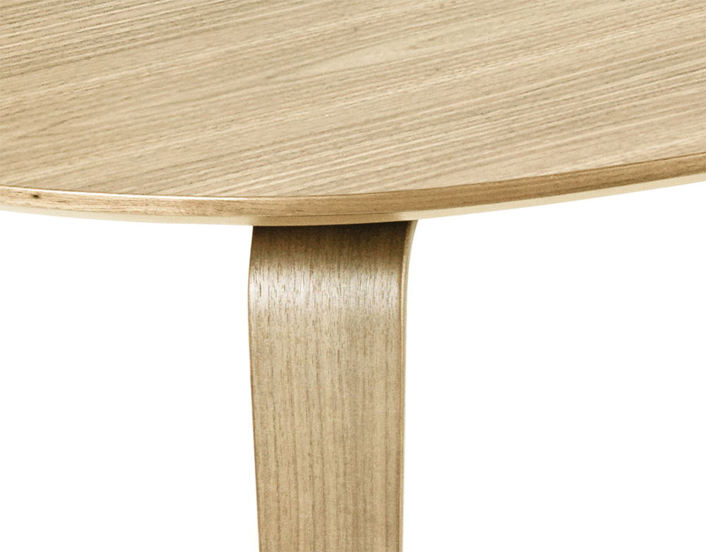 GUBI DINING TABLE elliptical