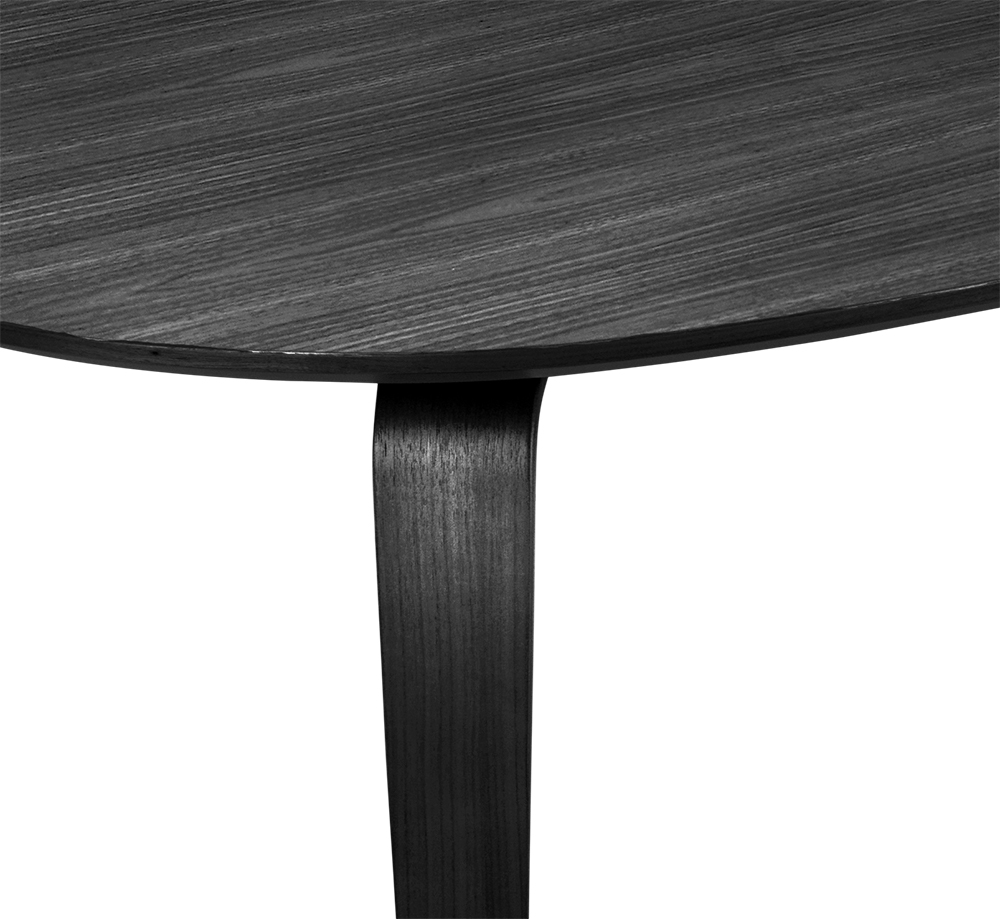 GUBI DINING TABLE elliptical