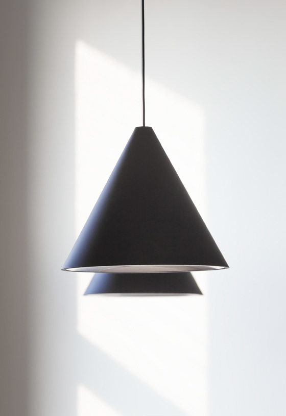 FLOS pendant lamp STRING LIGHT CONE 12 meters with FLOOR SWITCH WHITE