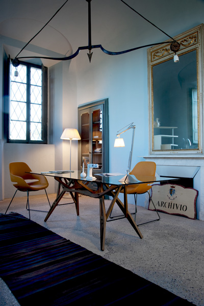 ZANOTTA table with glass top REALE