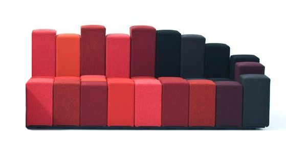 MOROSO canapé DO-LO-REZ (Rouge accoudoir à droite - Tissu / structure en bois)