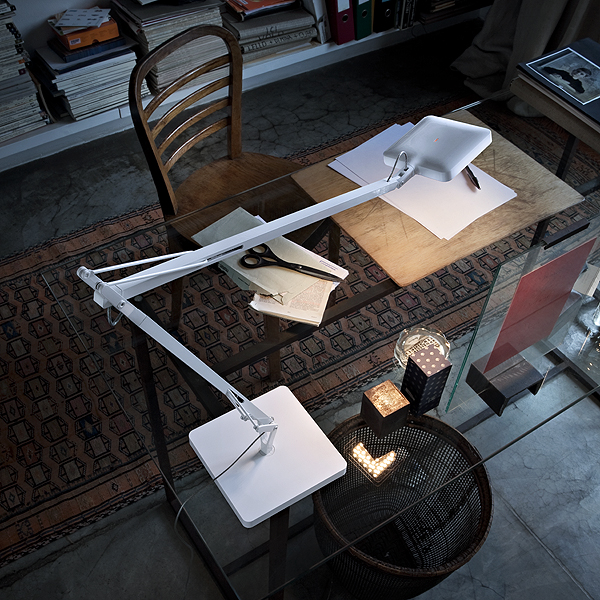 FLOS table lamp KELVIN LED GREEN MODE