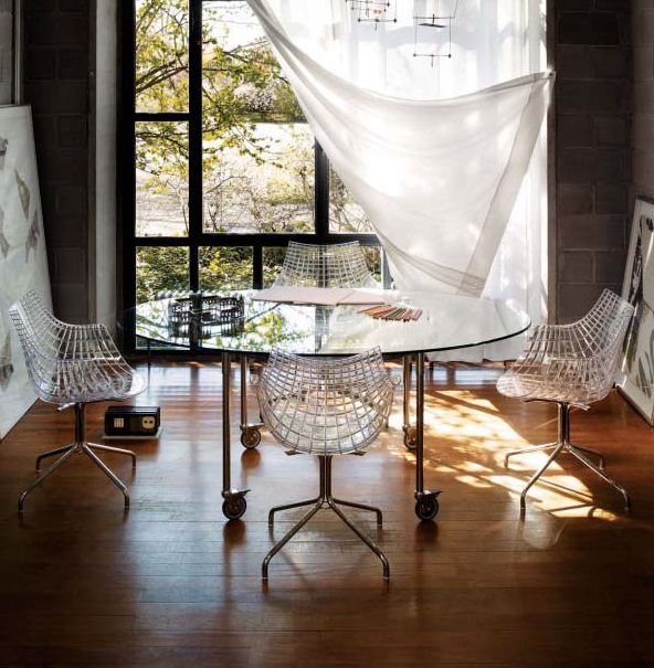 DRIADE fauteuil sur pieds MERIDIANA