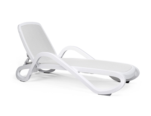 NARDI set de 2 bains de soleil avec accoudoirs ALFA CONTRACT COLLECTION (Blanc / Blanc - Polypropylè