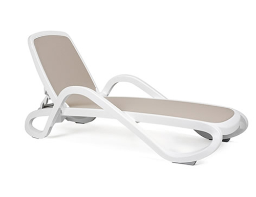 NARDI set de 2 bains de soleil avec accoudoirs ALFA CONTRACT COLLECTION (Blanc / Tourterelle - Polyp