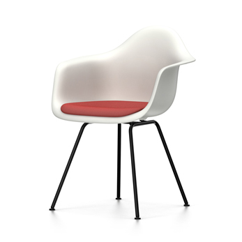 VITRA chaise fauteuil avec coussin et piètement noir Eames Plastic Armchair DAX NOUVELLES DIMENSIONS