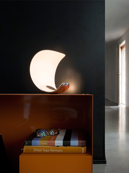 LUCEPLAN CURL LED table lamp D76N1