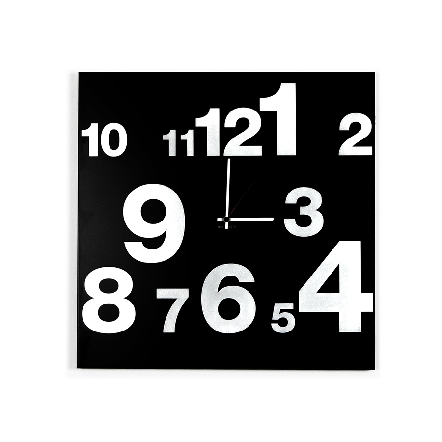 dESIGNoBJECT horloge murale NUMBERS CLOCK (En ligne - Tôle coupée au laser)