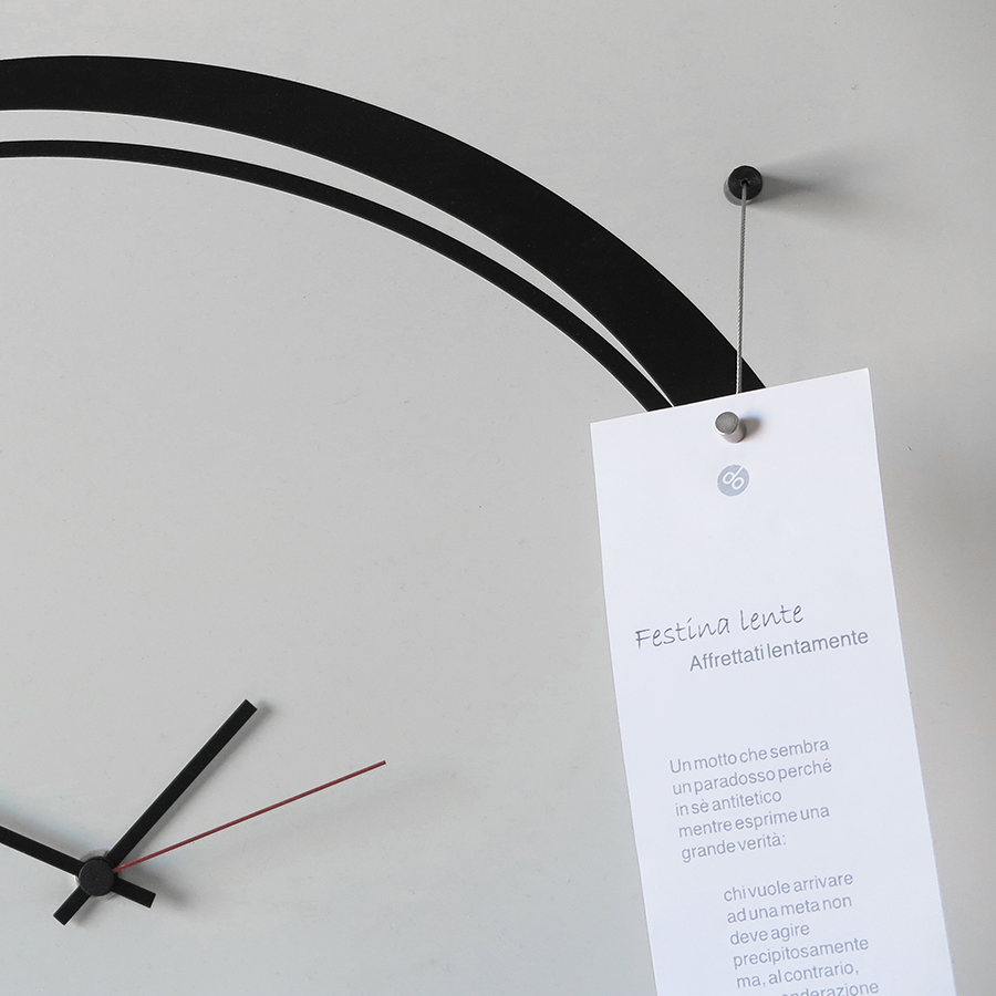 dESIGNoBJECT wall clock S-ENSO CLOCK