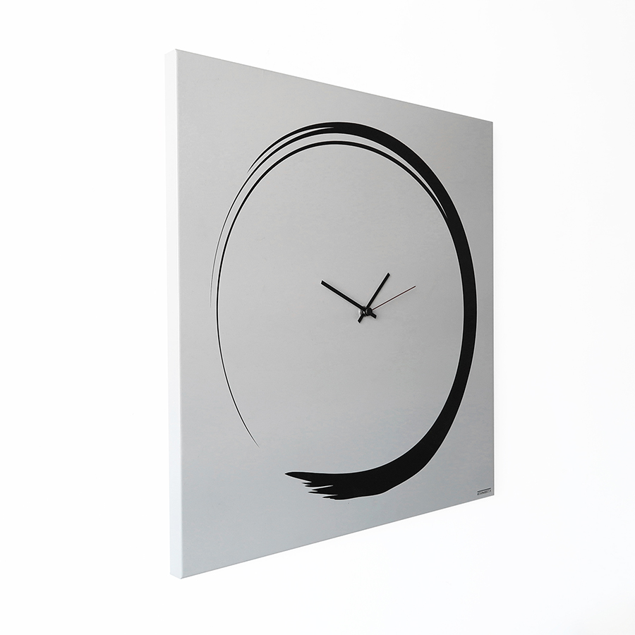 dESIGNoBJECT wall clock S-ENSO CLOCK