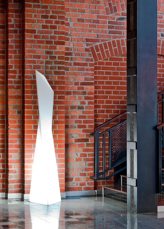 SLIDE lampadaire pour extérieur MANHATTAN