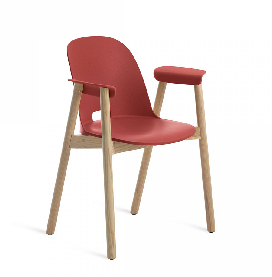 EMECO ALFI ARMCHAIR HIGH BACK chaise avec accoudoirs et le dossier haut (Rouge et frêne clair - Poly
