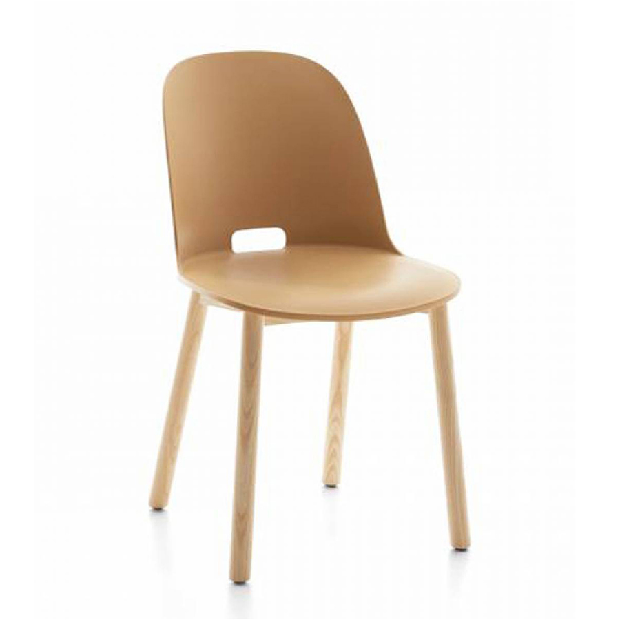 EMECO ALFI CHAIR HIGH BACK chaise avec le dossier haut (Sable et frêne clair - Polypropylène et fibr