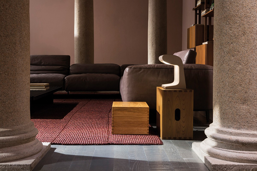 NEMO lampe de table ou lampadaire BORNE BÉTON PETITE