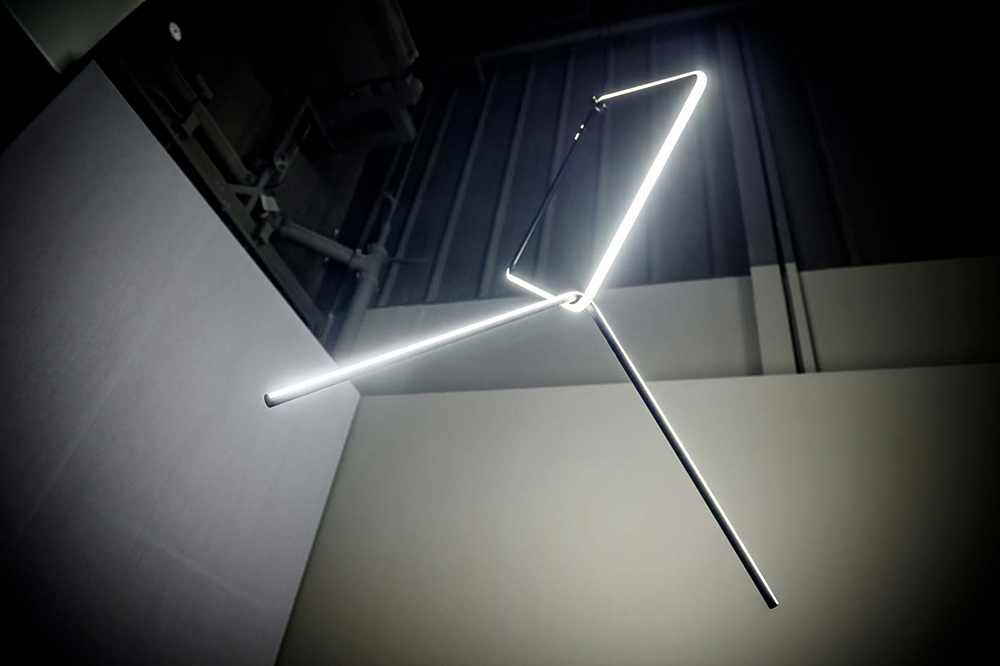 FLOS suspension lamp ARRANGEMENTS composition 9