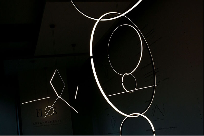 FLOS suspension lamp ARRANGEMENTS composition 9