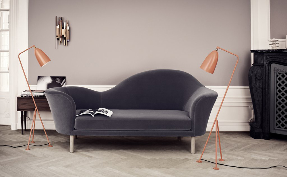 GUBI lampadaire GRÄSHOPPA Grashoppa