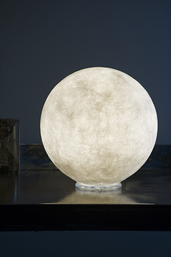 IN-ES.ARTDESIGN lampe de table T.MOON