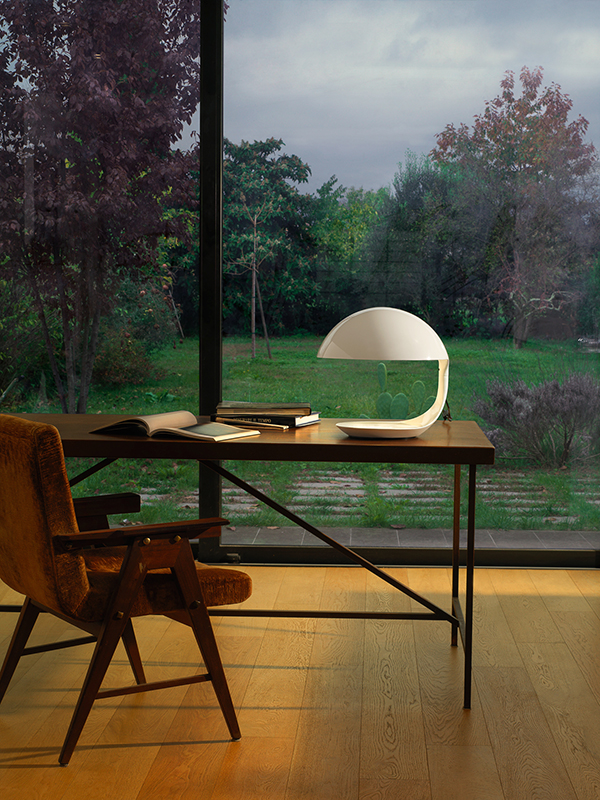 MARTINELLI LUCE table lamp COBRA