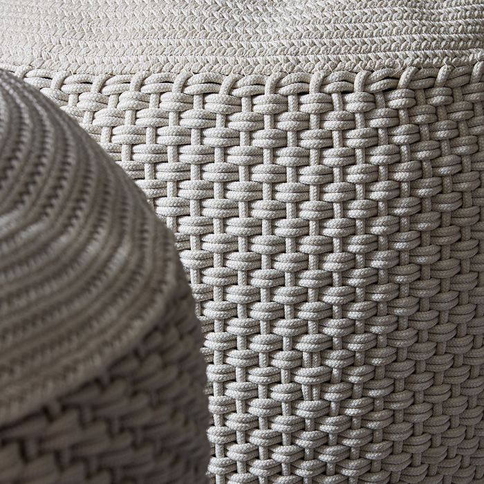 MEME DESIGN pouf pour extérieur BERENICE SMALL