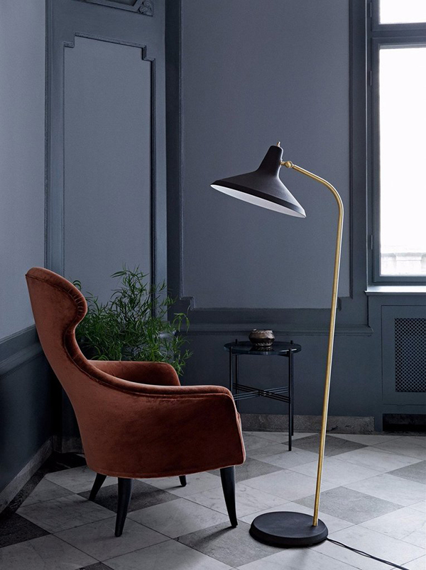 GUBI round coffee table with brass frame TS Ø 55 x 41 cm