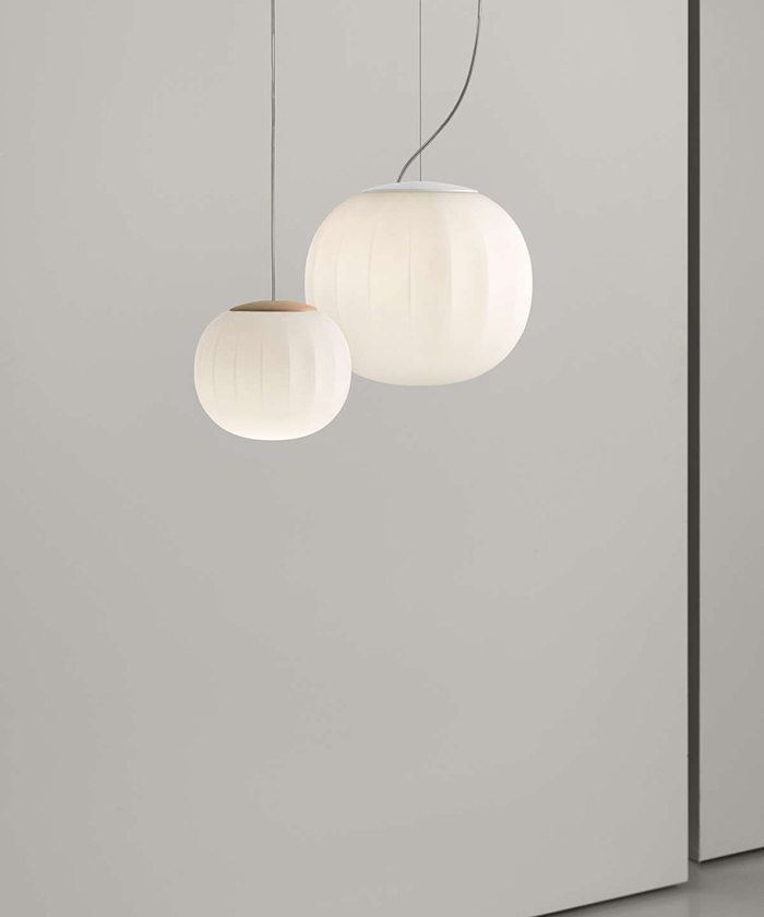 LUCEPLAN suspension lamp LITA with white structure Ø 18 cm D92S18+D92/2