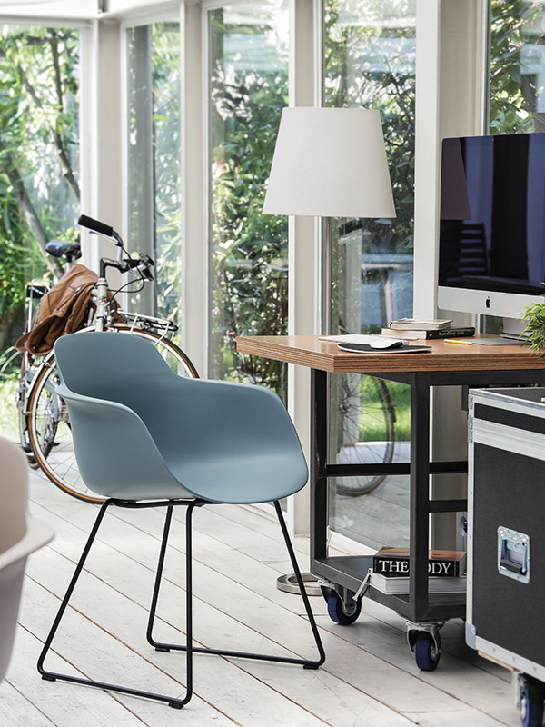 INFINITI set of 4 chairs with arms SICLA SLED