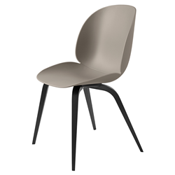 GUBI chaise BEETLE DINING CHAIR base en hêtre noir