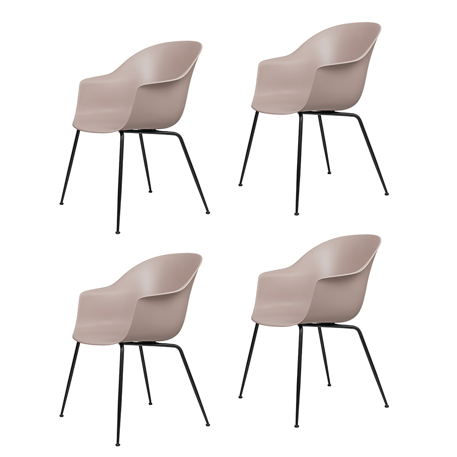 GUBI set de 4 chaises avec accoudoirs BAT DINING CHAIR base noire (Sweet pink - polypropylène et aci