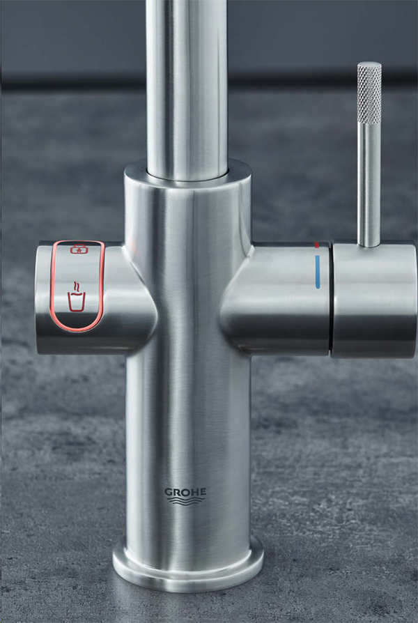 GROHE single-lever mixer "C" style RED DUO with Boiler for instant boiling water 30083001