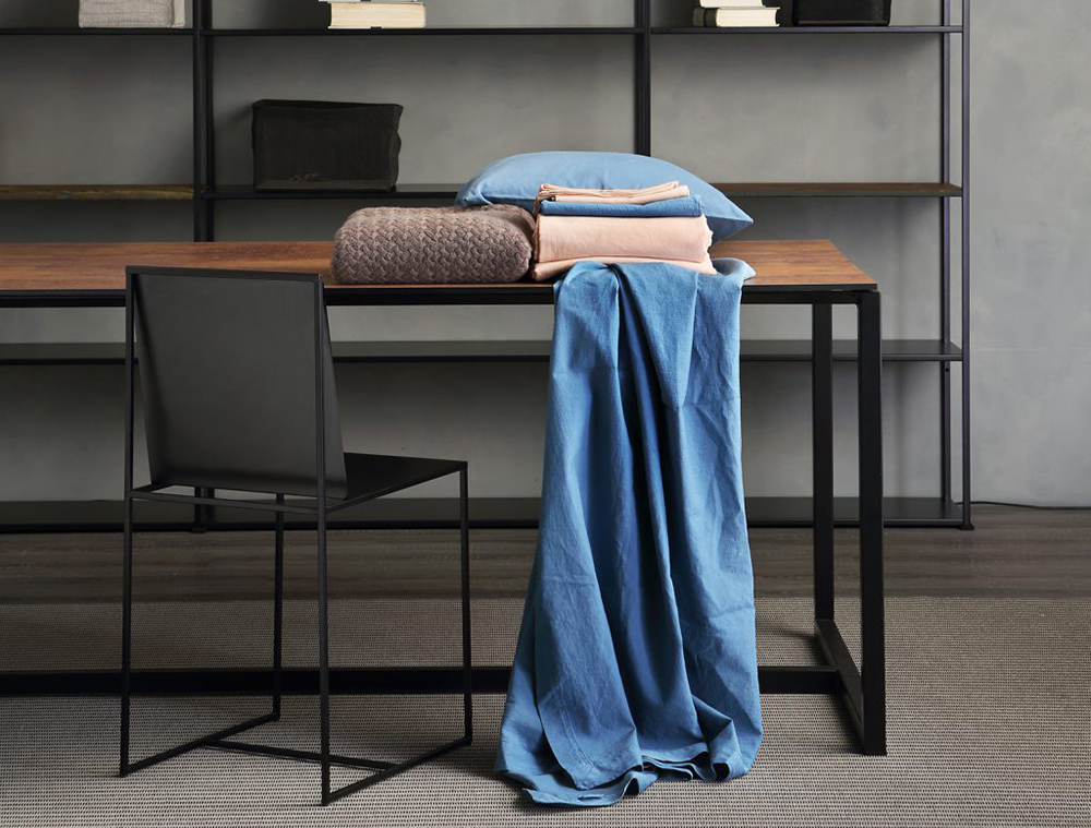 ZEUS table rectangulaire BIG BROTHER