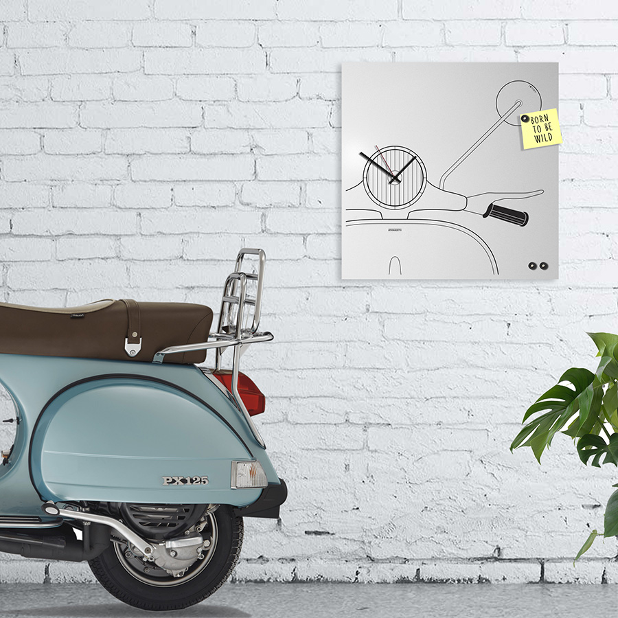 dESIGNoBJECT wall clock SCOOTER