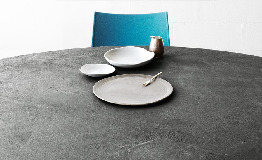 DESALTO oval table CLAY