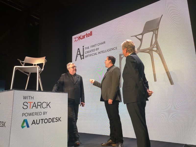 KARTELL chaise avec accoudoirs AI - THE FIRST CHAIR CREATED BY A.I. BLANC