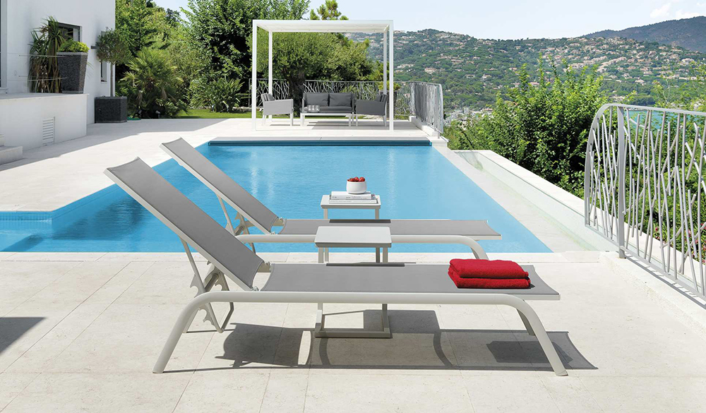 TALENTI outdoor sunbed STEP PiùTrentanove Collection