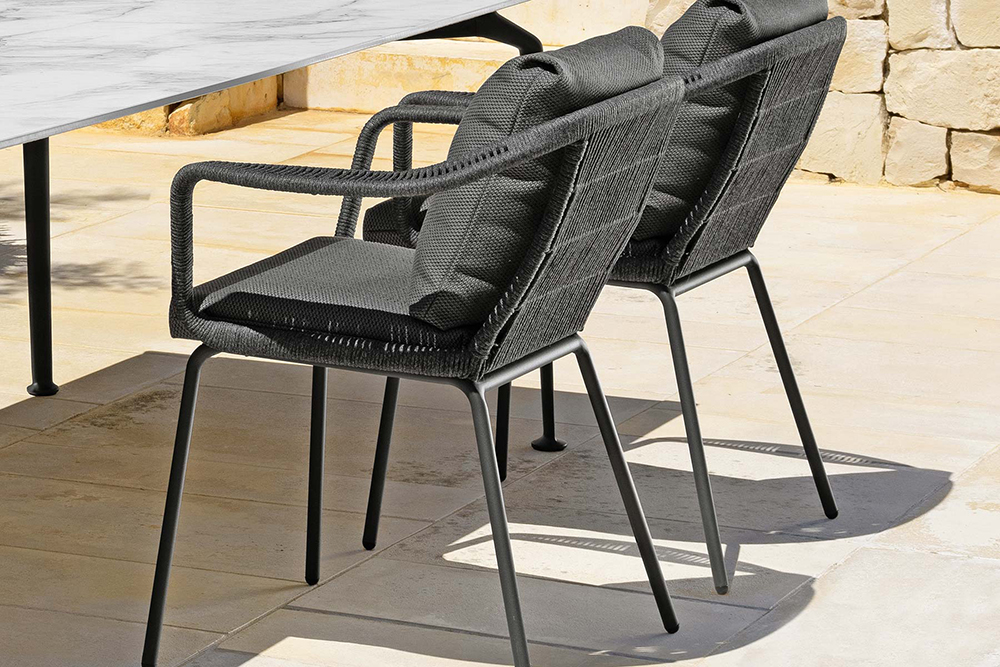 TALENTI outdoor chair with arms CRUISE ALU Icon Collection