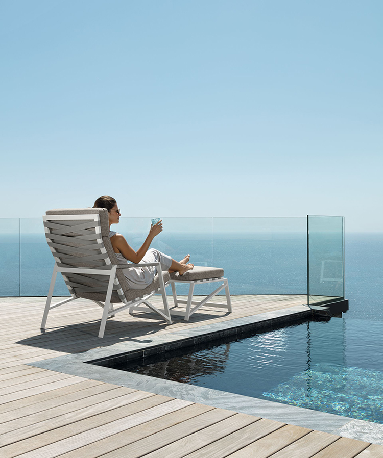 TALENTI outdoor footrest pouf COTTAGE Icon Collection