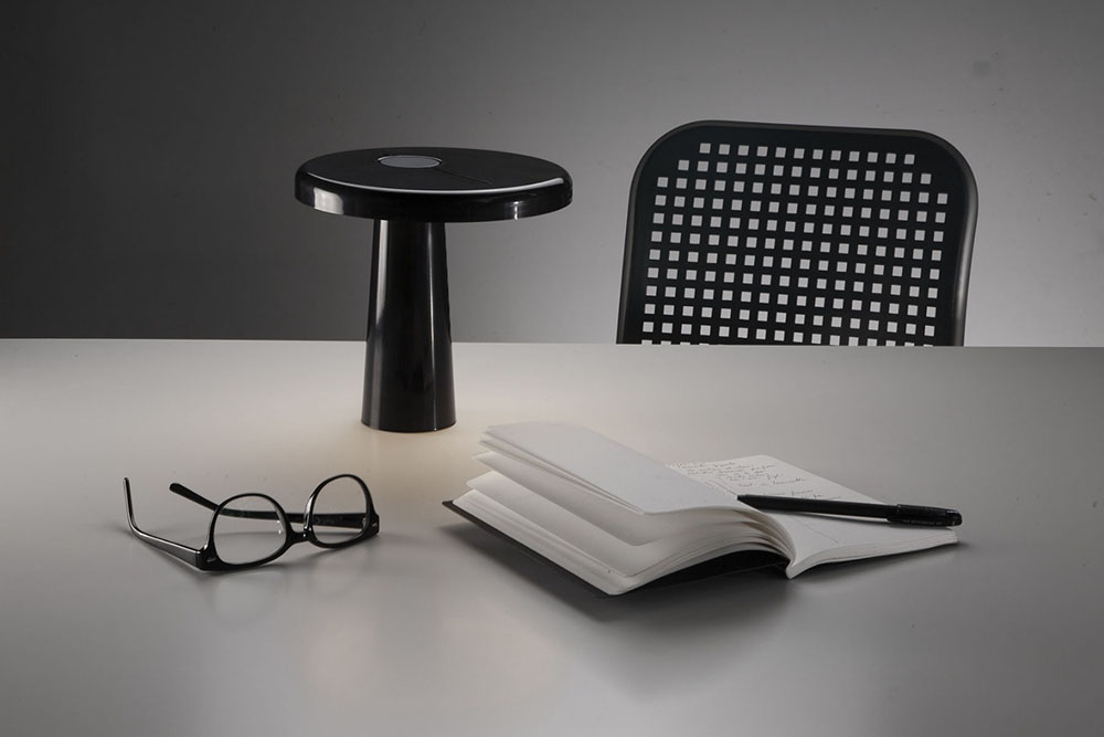 MARTINELLI LUCE table lamp HOOP