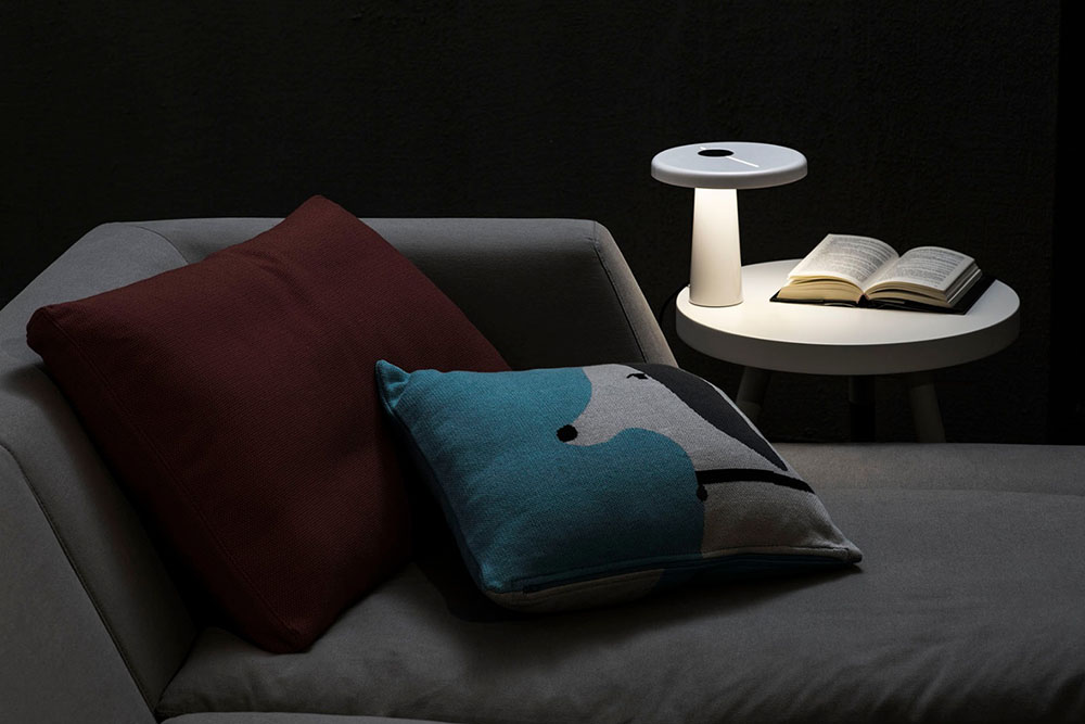 MARTINELLI LUCE table lamp HOOP