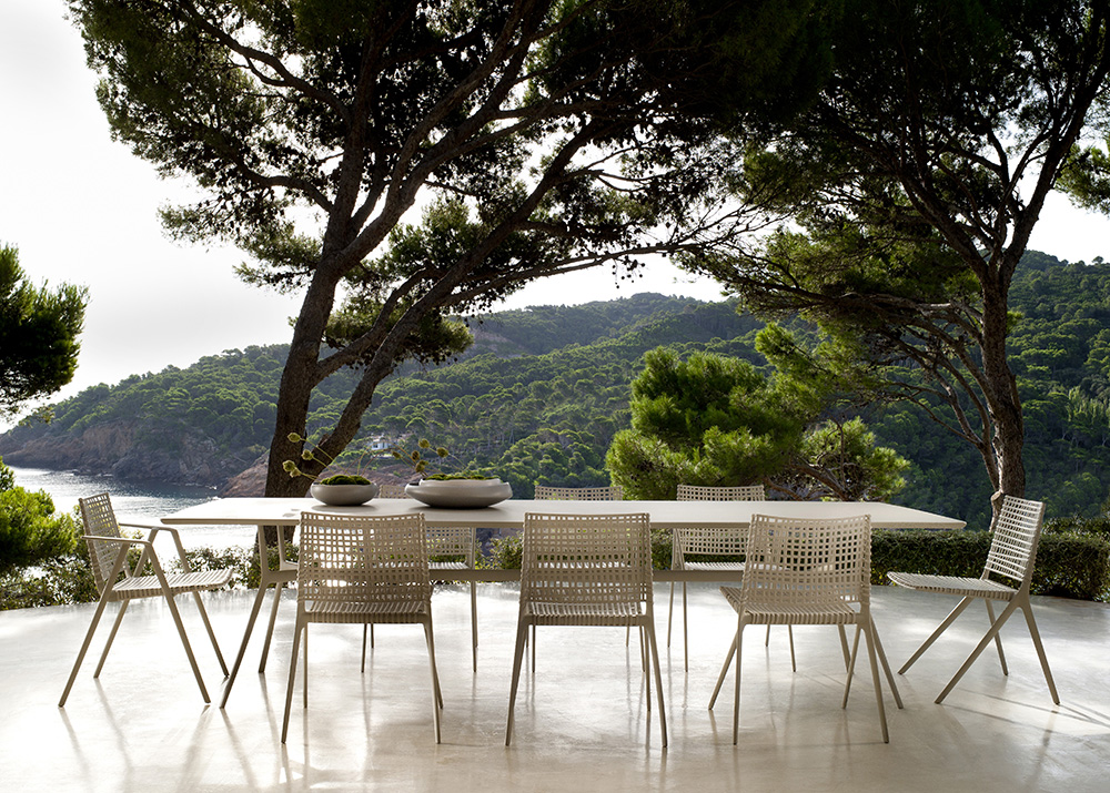 TRIBÙ outdoor rectangular table 210 x 98 cm BRANCH