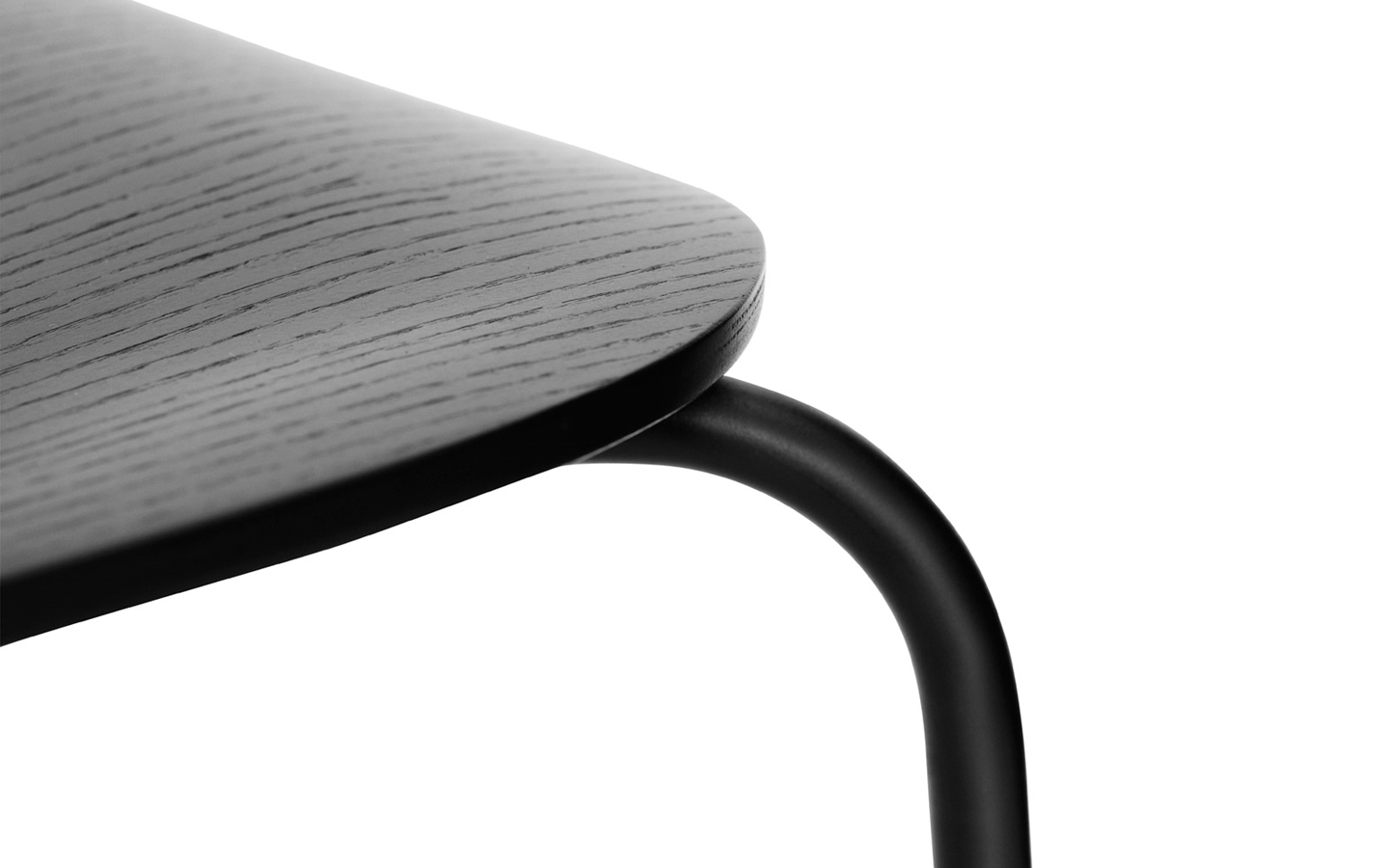 NORMANN COPENHAGEN chaise MY CHAIR avec la base noire