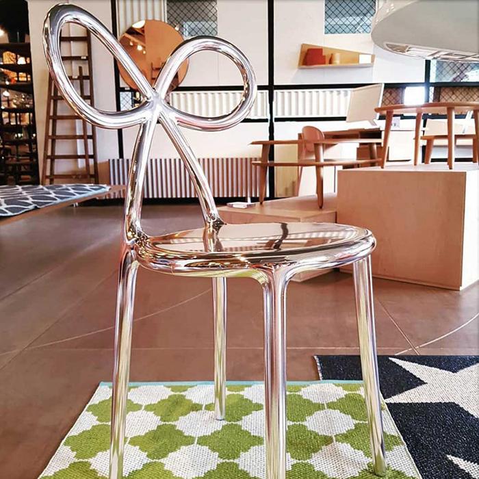 QEEBOO set de 4 chaises RIBBON CHAIR METAL FINISH