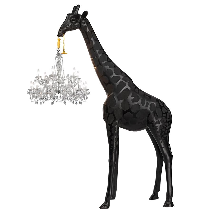 QEEBOO lampadaire GIRAFFE IN LOVE OUTDOOR M H 400 cm (Noir - Fiberglass)
