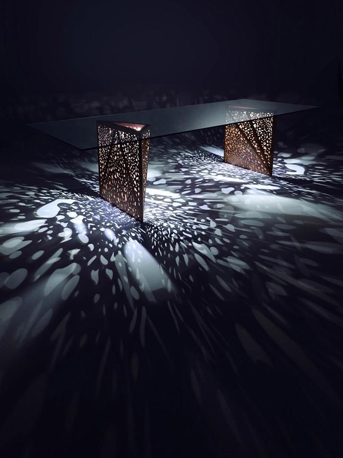 HORM table rectangulaire RIDDLED TABLE