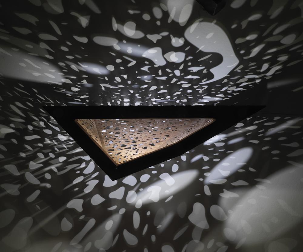 HORM table rectangulaire RIDDLED TABLE