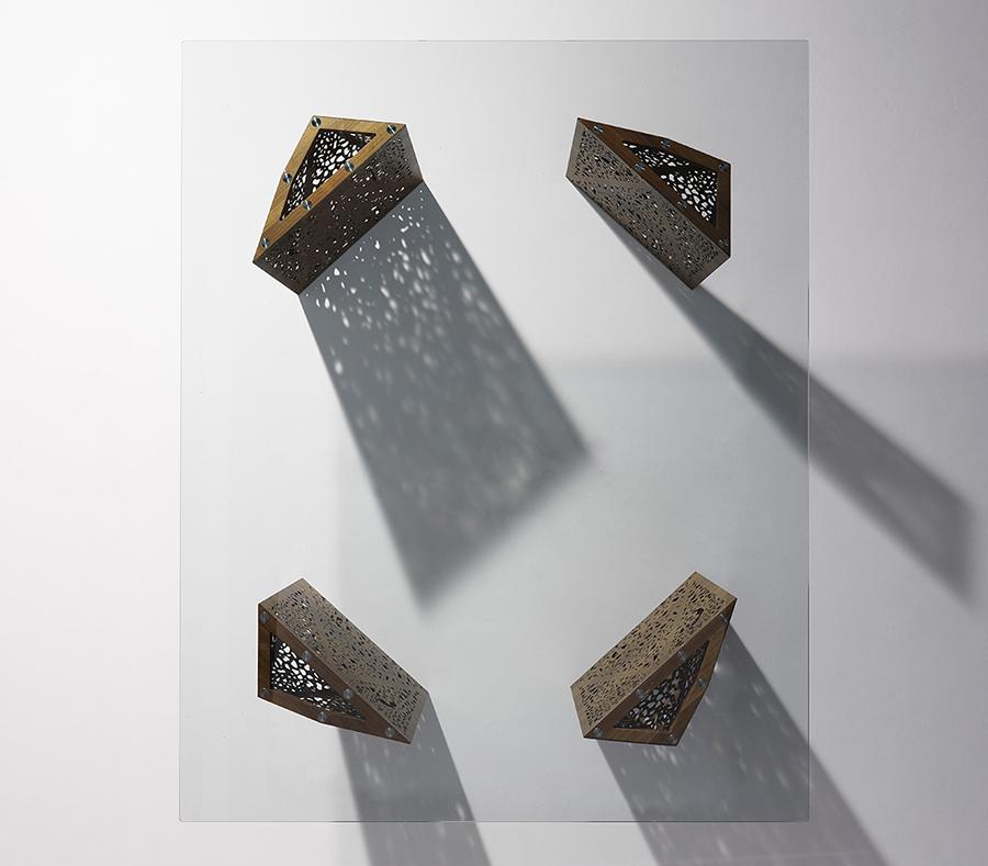 HORM table rectangulaire RIDDLED TABLE