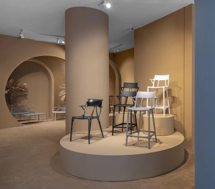 KARTELL stool A.I. STOOL RECYCLED H 65 cm